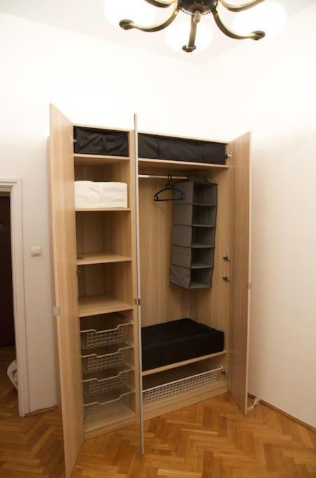 Royal Castle 2 And Kitchen 55sqm * Warszawa